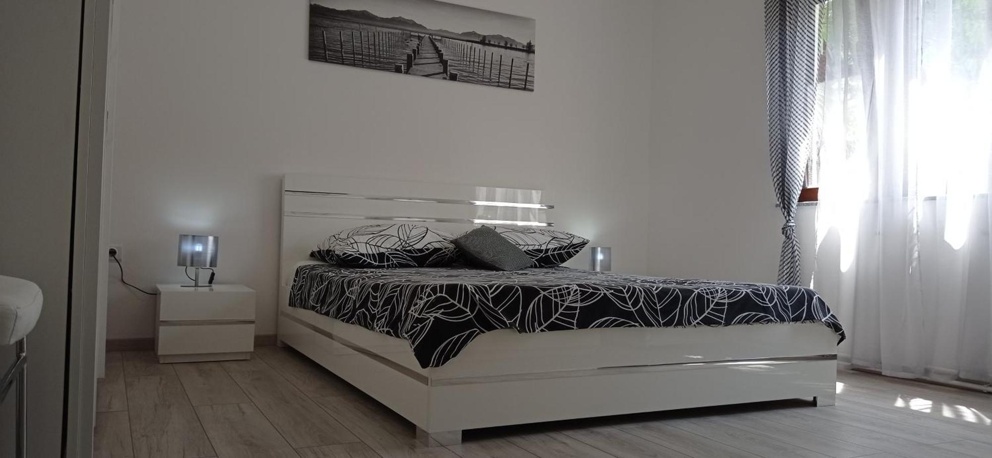 Viktor Rooms And Apartments 로비니 객실 사진